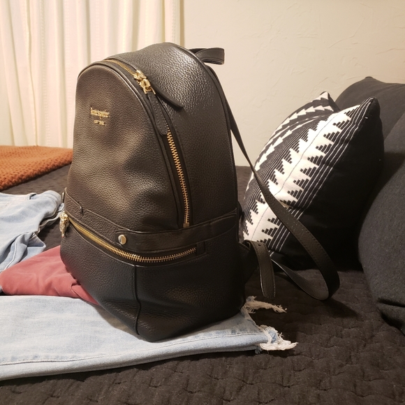 Kate Spade "The Day Pack" Backpack - Picture 2 of 16